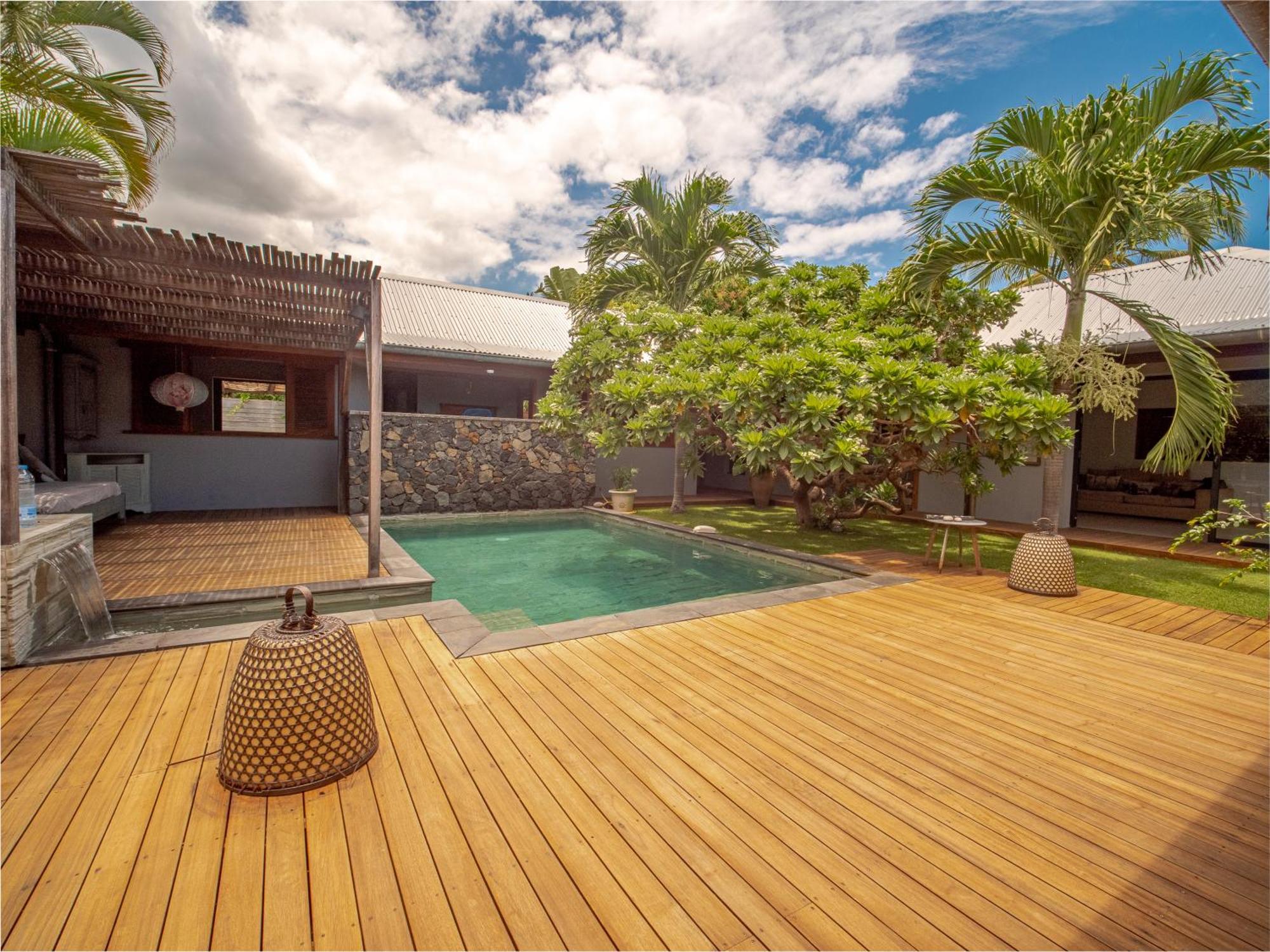 La Kaz Veloutier - Villa 4 Chambres Avec Piscine 拉萨尔勒班 外观 照片