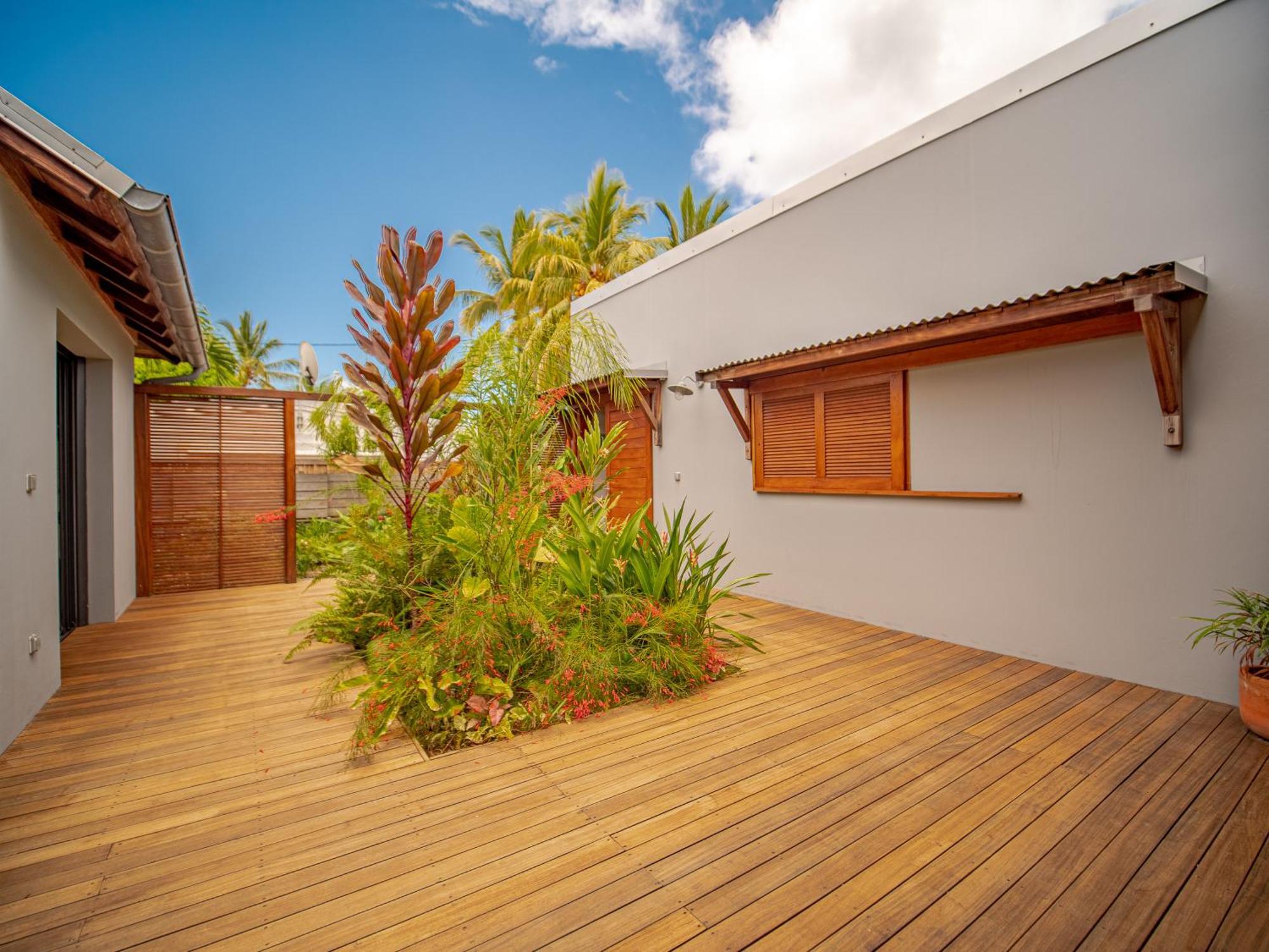 La Kaz Veloutier - Villa 4 Chambres Avec Piscine 拉萨尔勒班 外观 照片