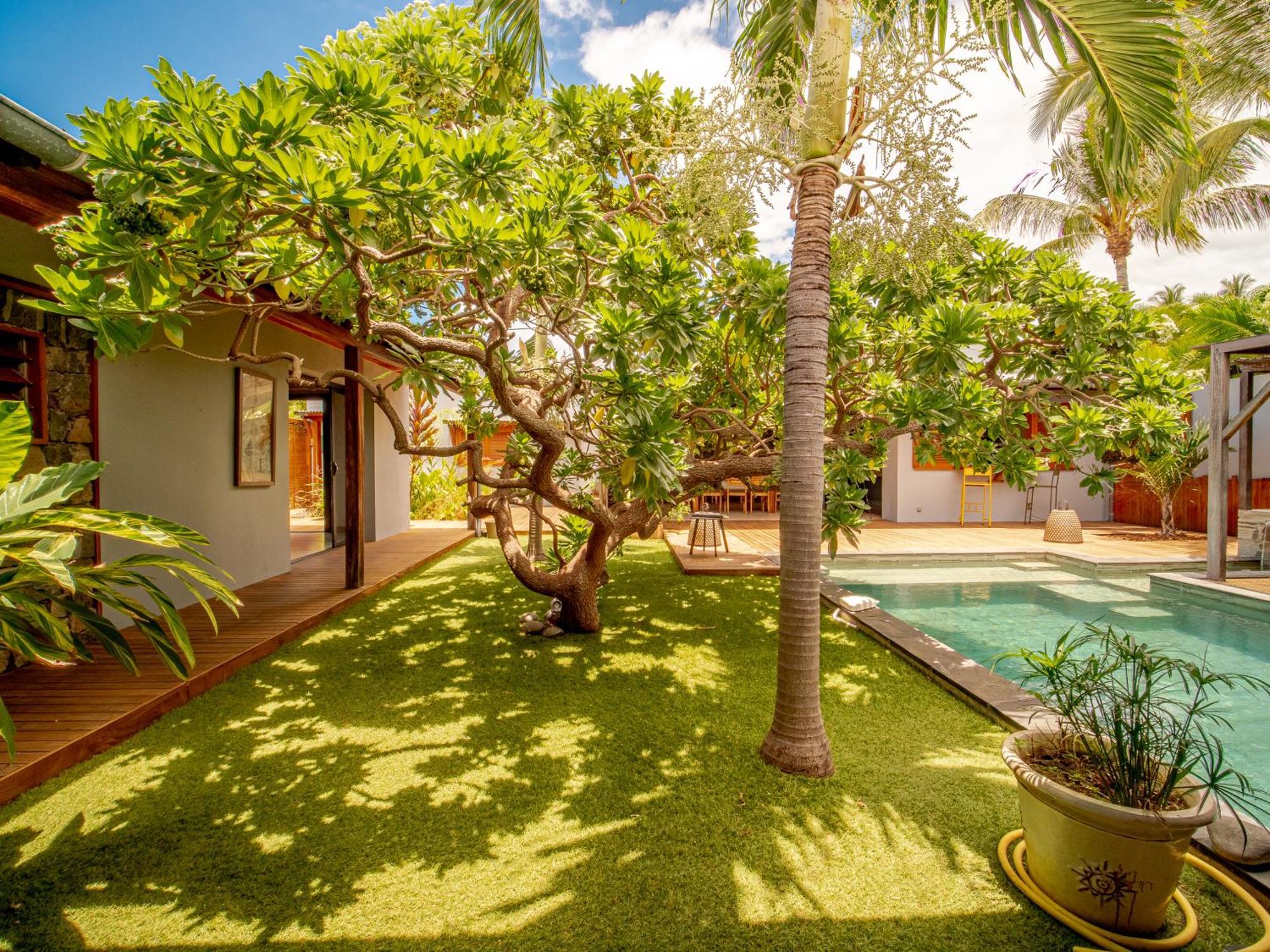La Kaz Veloutier - Villa 4 Chambres Avec Piscine 拉萨尔勒班 外观 照片